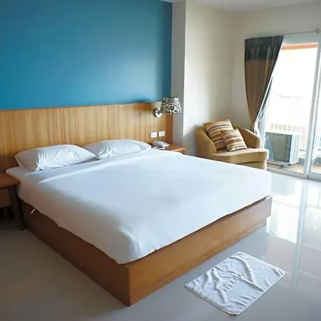 Hotel D 2 3*