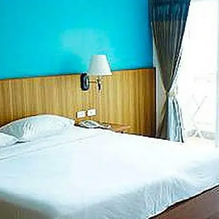 D 2 3* Pattaya