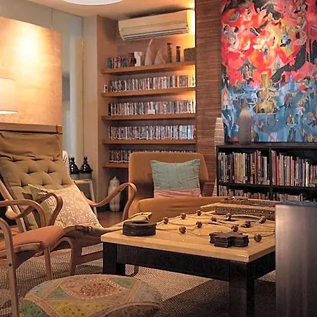 Baboona Beachfront Living Hotel Pattaya