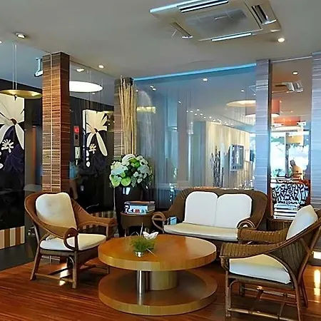 Hotel Baboona Beachfront Living 3*