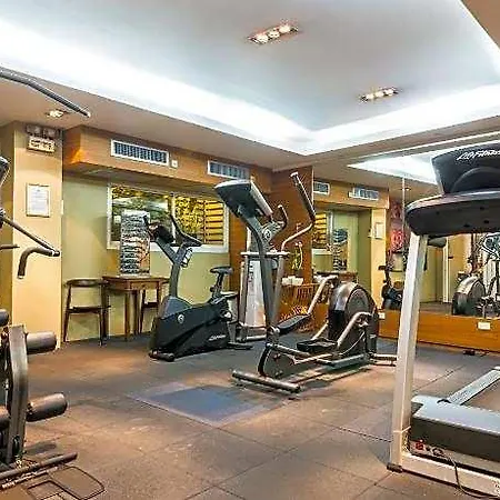 Baboona Beachfront Living Hotel 3*