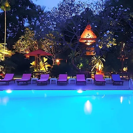 Sugar Hut & Restaurant Resort 3*