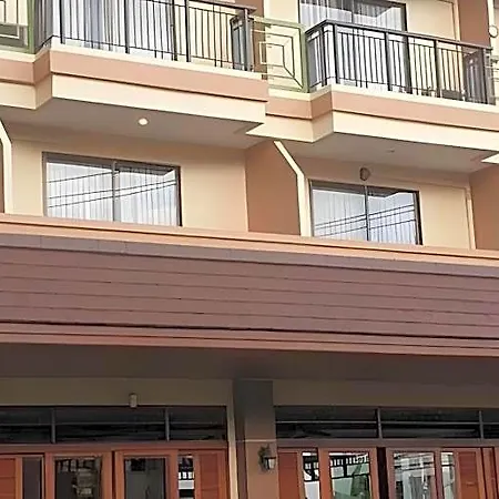 Sunview Place Hotel 3*