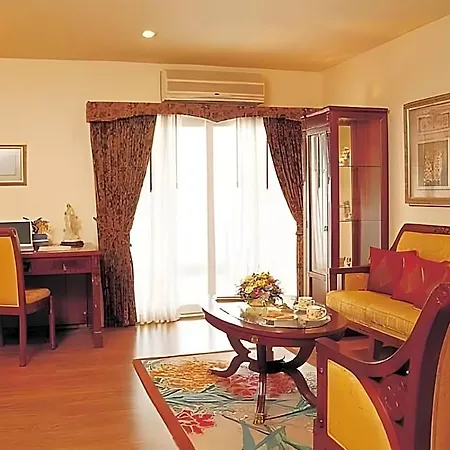 Lk Pavilion Executive Serviced Inn 2*