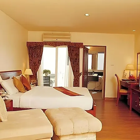 Lk Pavilion Executive Serviced Inn