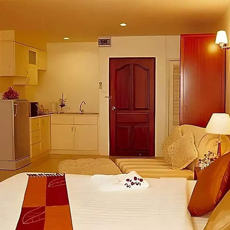 Lk Pavilion Executive Serviced Inn