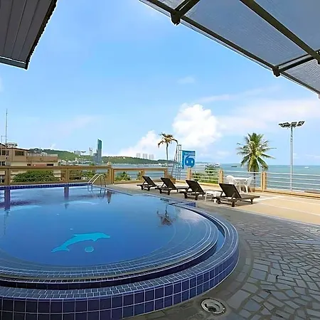 เอเอ โฮเทล พัทยา 2* Pattaya