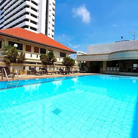 เอเอ โฮเทล พัทยา Pattaya
