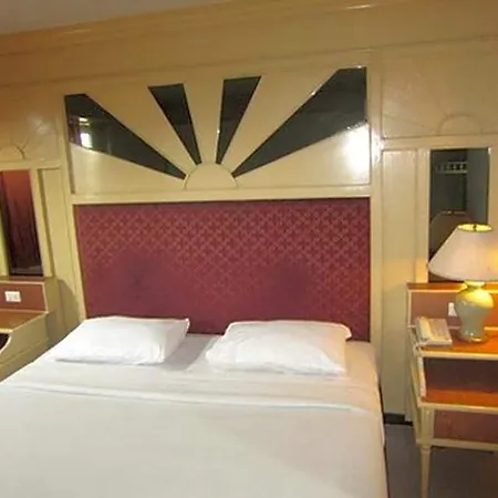 โรงแรม เอเอ โฮเทล พัทยา