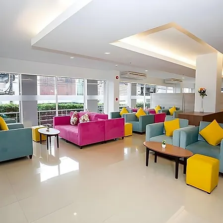 R-Con Hotel @ Siam Hotel 3*