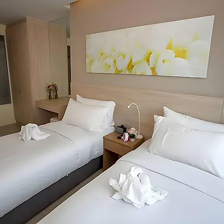 R-Con Hotel @ Siam Pattaya