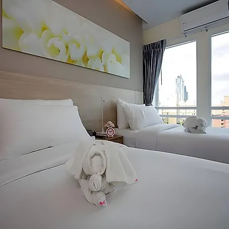 Hotel R-Con Hotel @ Siam Pattaya