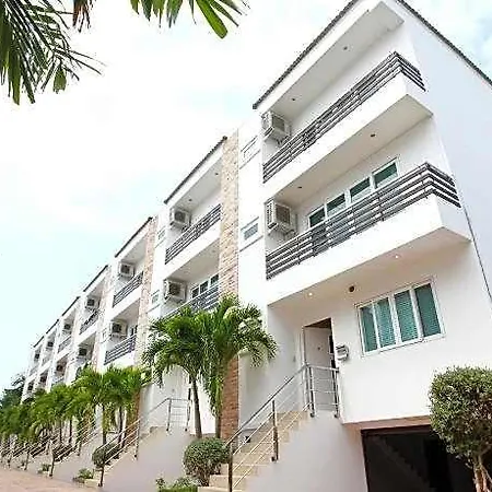 Hidden Palm Pool Hotel 3*