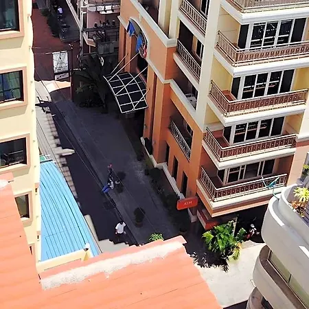 โรงแรม เดอะ เอเอ พัทยา เรสซิเดนซ์ 2*