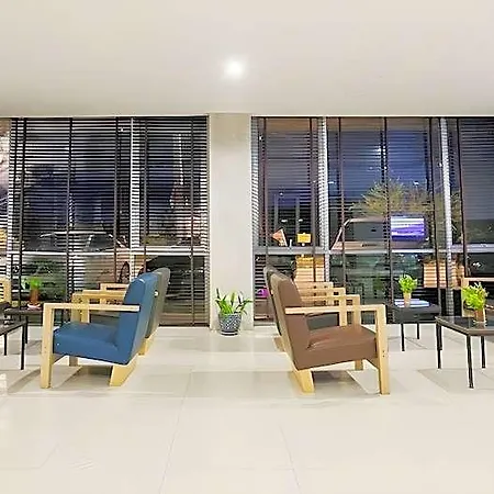 B2 Jomtien Hotel 3*