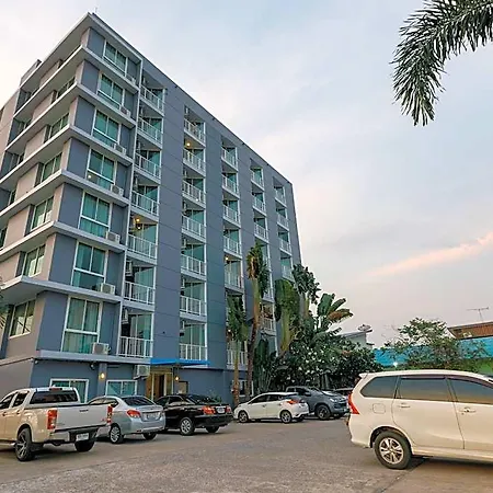 B2 Jomtien Hotel 3*