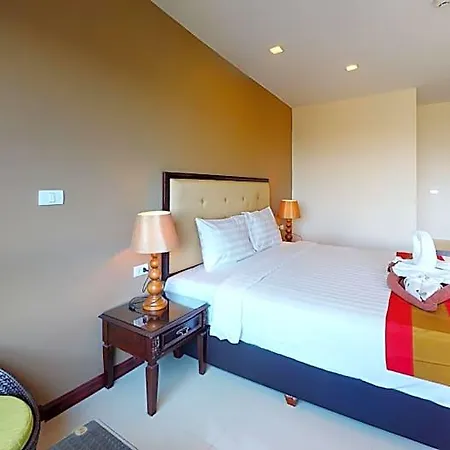 V Hotel