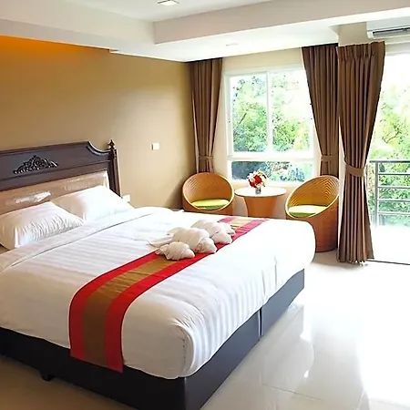 Hotel V 2*