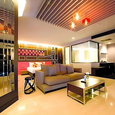 โรงแรม Tsix5 Phenomenal