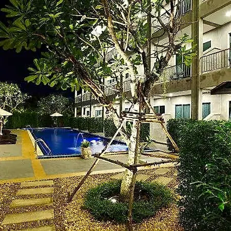 Hotel The Malika 4*