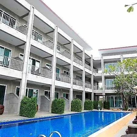 Hotel The Malika 4*