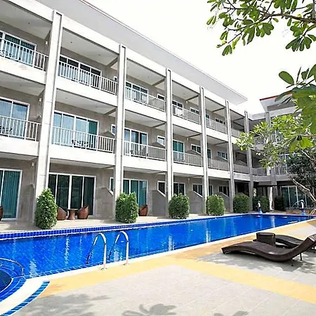 Hotel The Malika 4*