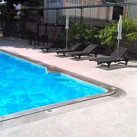 The Park Hotel 3*