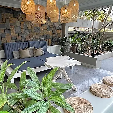 Garden Paradise Hotel 3*