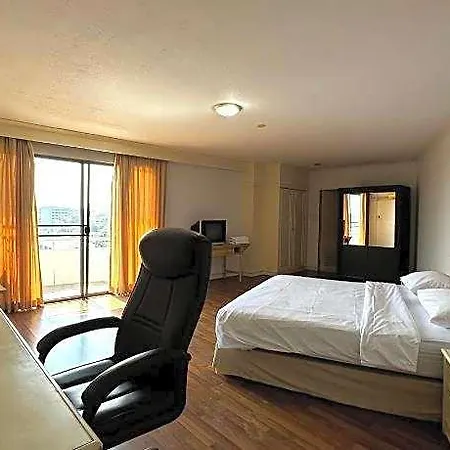 Garden Paradise Hotel 3*