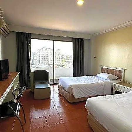 Hotel Garden Paradise 3*
