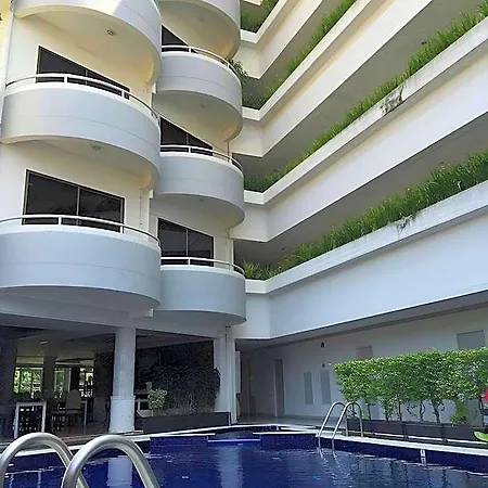 Hotel Garden Paradise 3*