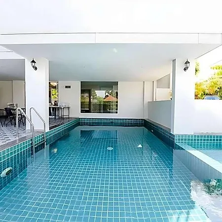 Baan Hinwong 2*
