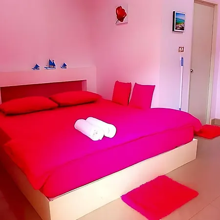 Baan Eang Hotel
