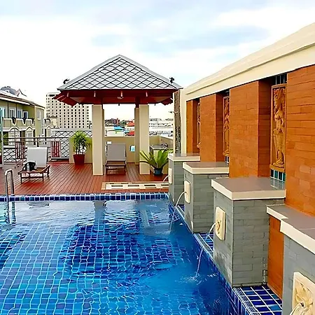 D 1 2* Pattaya