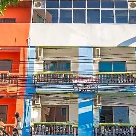 Guest house Nong 3*