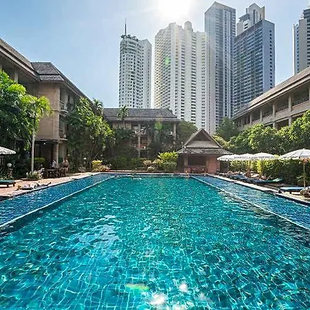 Plumeria โรงแรม 3*