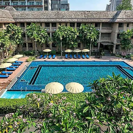 โรงแรม Plumeria