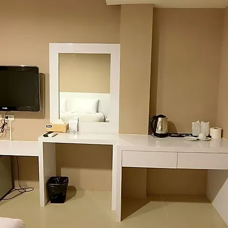 Hotel Crystal 2*