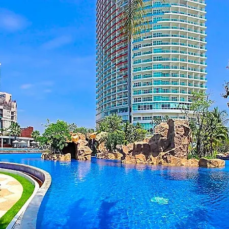 White Residences 3*