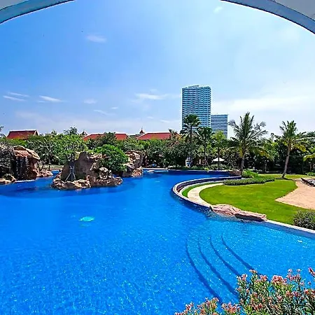 Hotel White Residences Pattaya