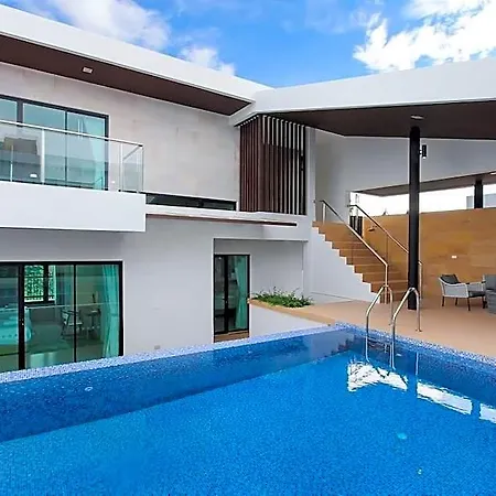 White Residences Hotel 3*