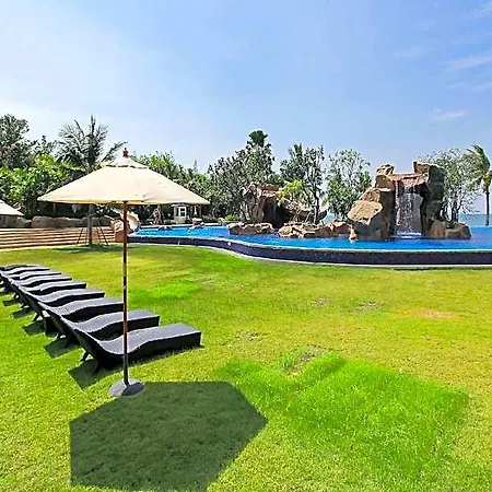 White Residences Hotel