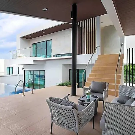 White Residences Hotel 3*