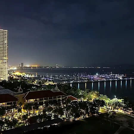 White Residences Hotel