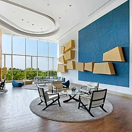 Hotel White Residences 3*