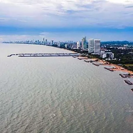 Hotel Baan Cha-lier Sook Bangsaray