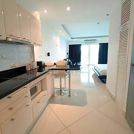 Hotel View Talay 6 By Honey Pattaya
