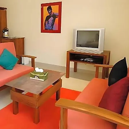 Sansuk Gay Sauna And โรงแรม