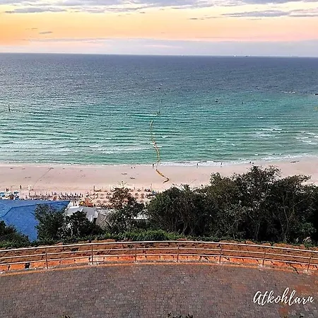 At Koh Larn Hotel