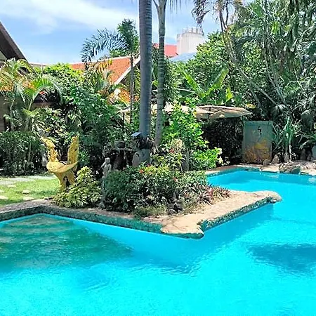 Le Prive Hotel Pattaya